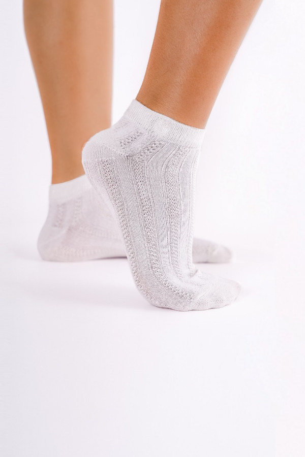 1 People - Modal Cable-Knit Ankle Socks - All White
