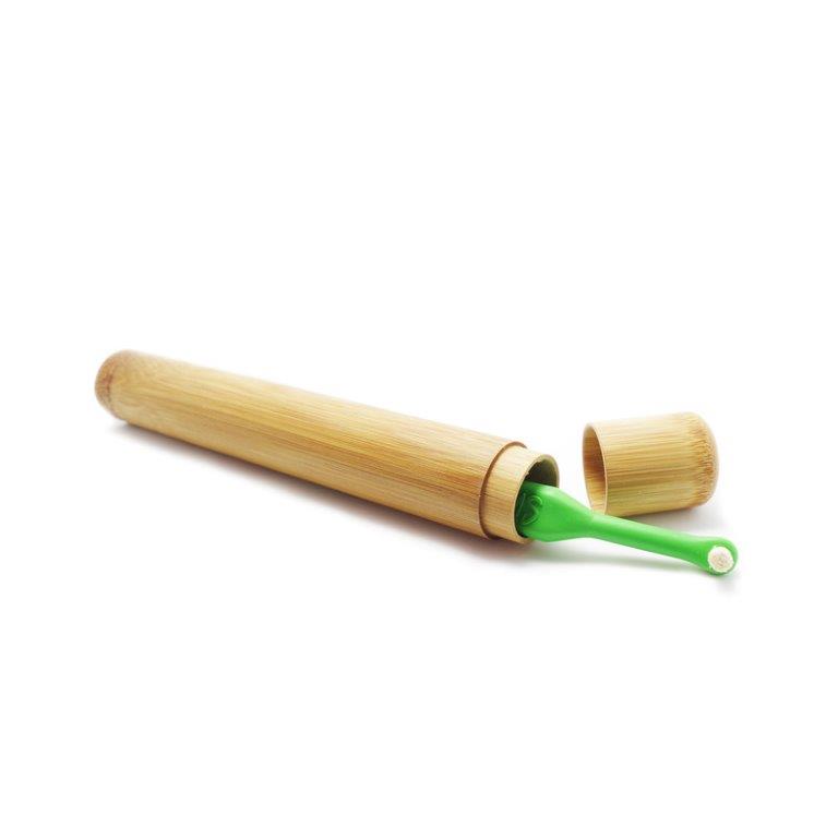 Swak - Bamboo toothbrush case
