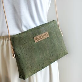 Belaine - Mini Sling Bag - Kork Grün