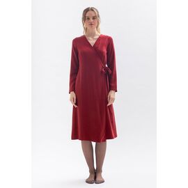 Wrap dress "CU-RIE" in red from Tencel