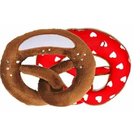 Plush pretzel Herzer'l to crackle from Wildfang by nyani